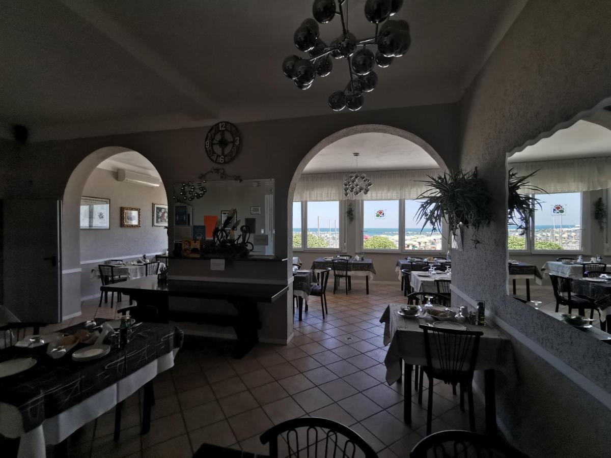 Hotel Vistamare Viserba Rimini Exteriér fotografie