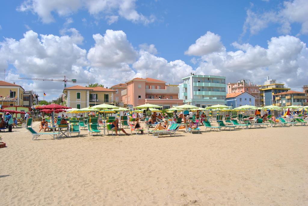 Hotel Vistamare Viserba Rimini Exteriér fotografie